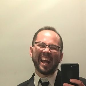 Meet your Posher, Jonathan